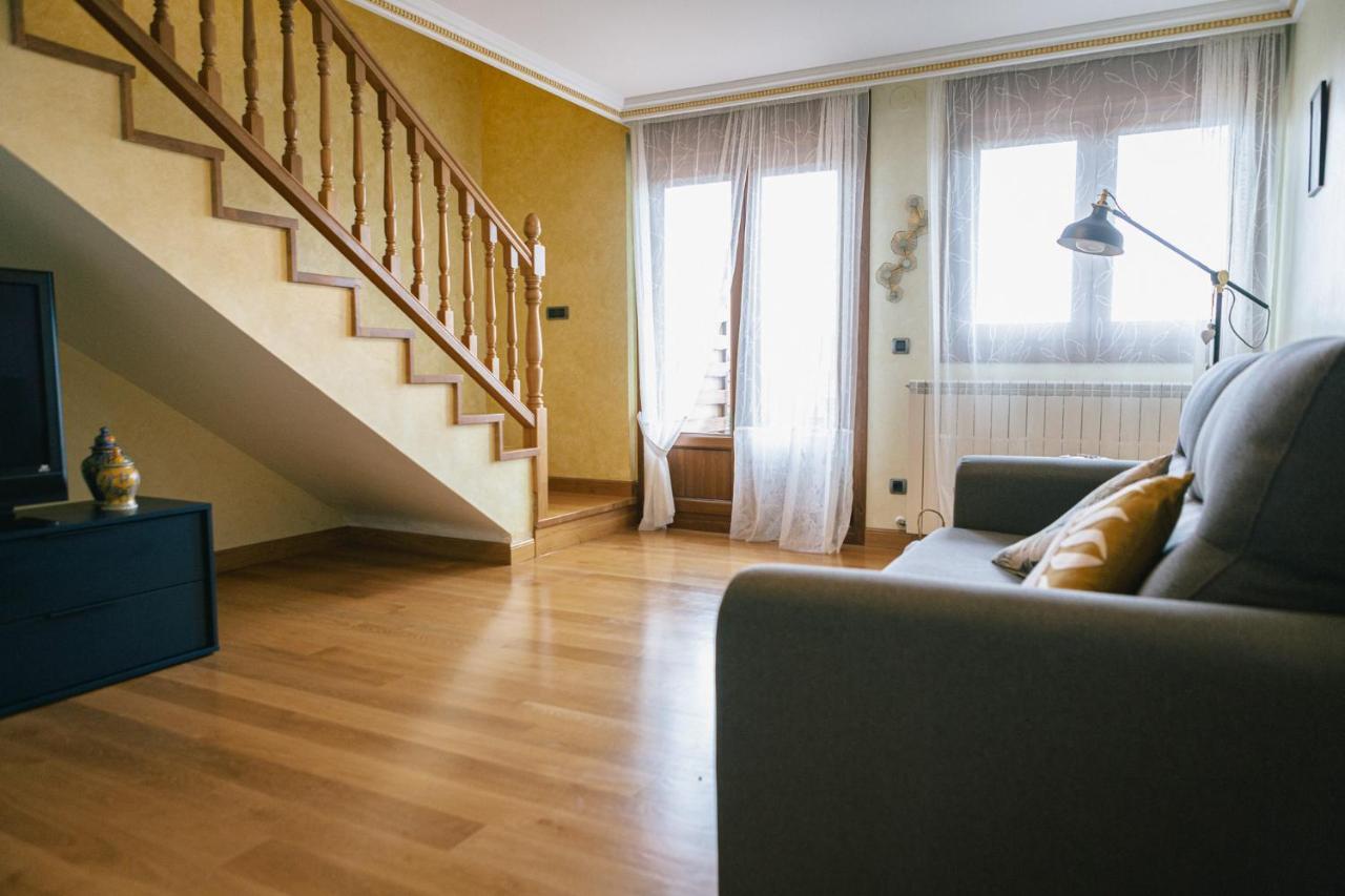 Alojamiento Urabain Daire Allo Dış mekan fotoğraf